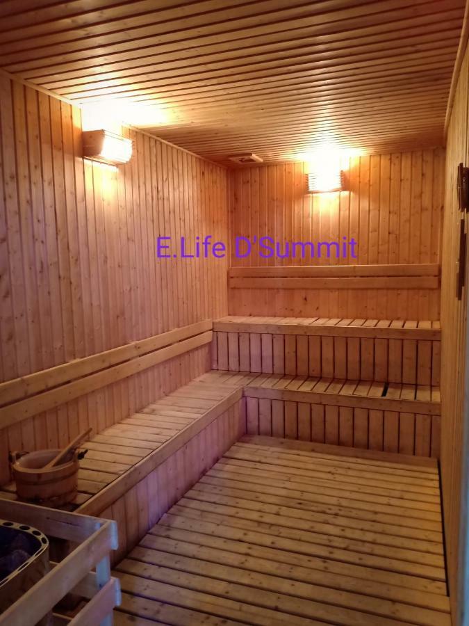 E Life D Summit Residences With Wifi & Netflix Apartment Johor Bahru